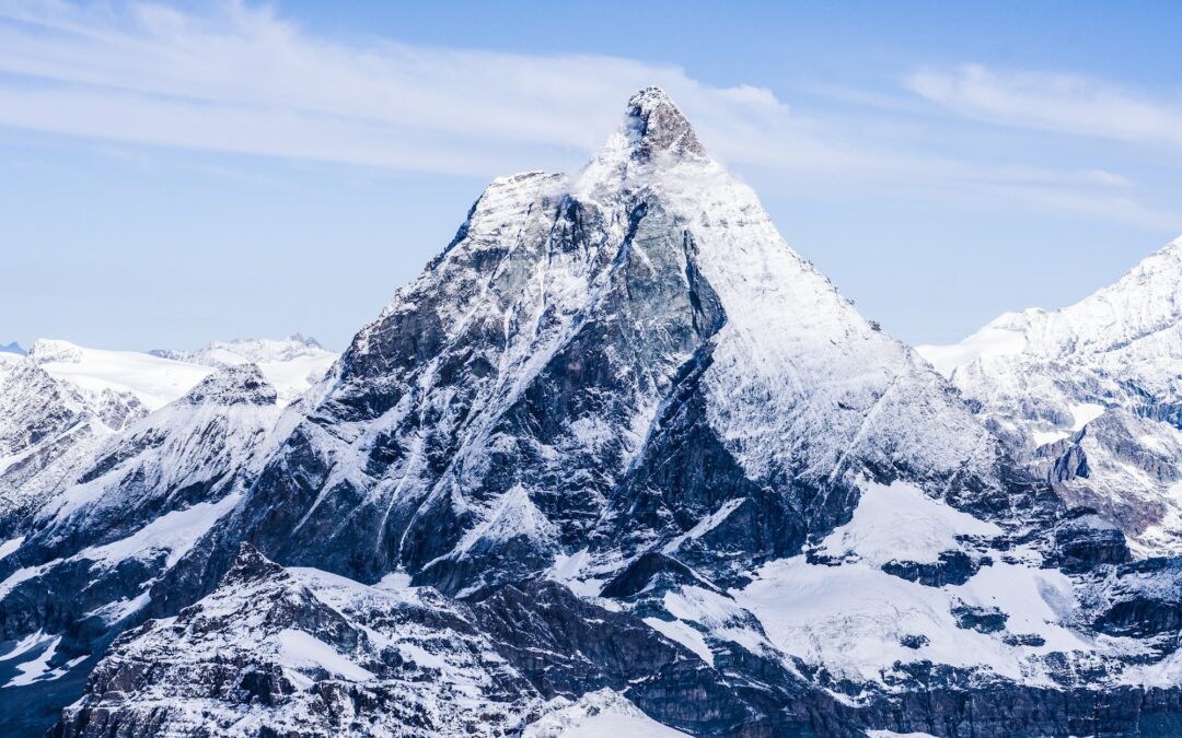 matterhorn peak in swiss alps