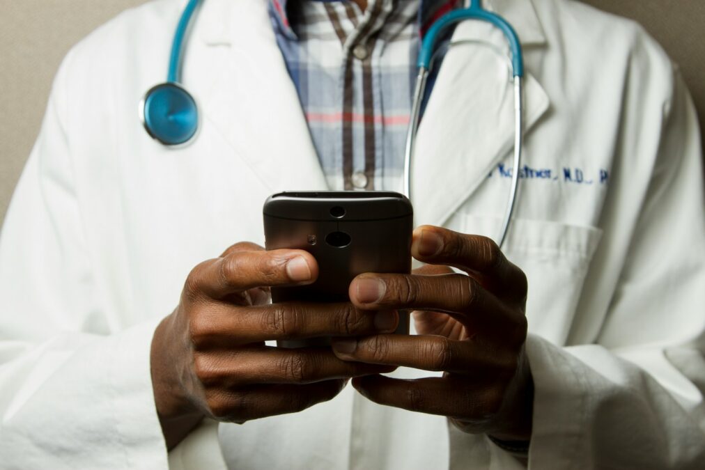 Revolutionizing Diabetes Management with Mobile Health Devices