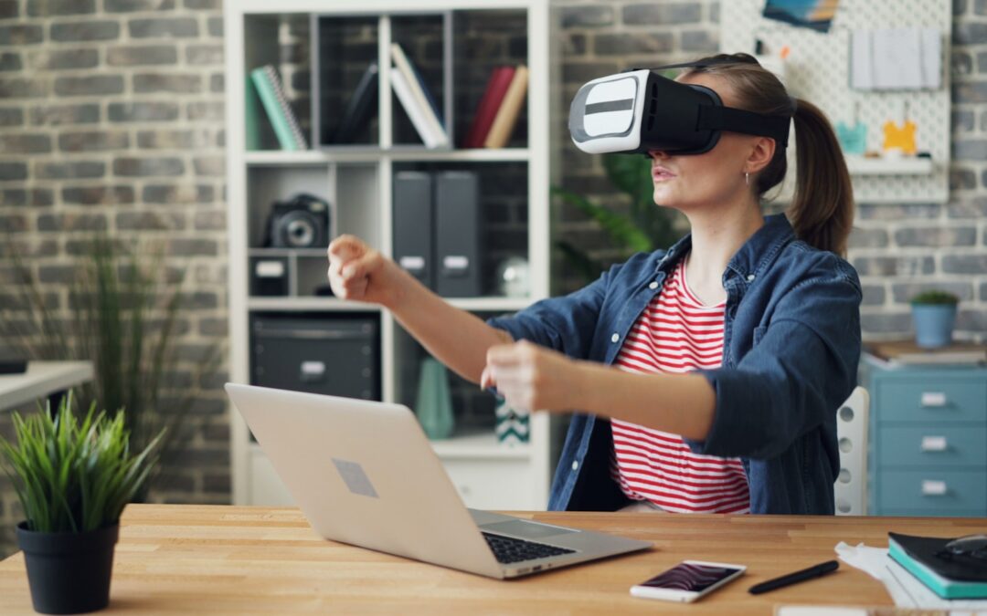 Virtual Reality and Identity: Navigating Digital Avatars and Virtual Personas