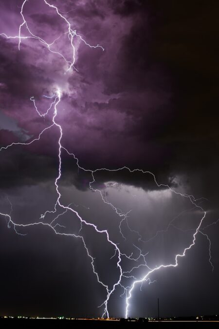 Storm Tracking Technology Integration: Enhancing Public Safety with Mobile Apps
